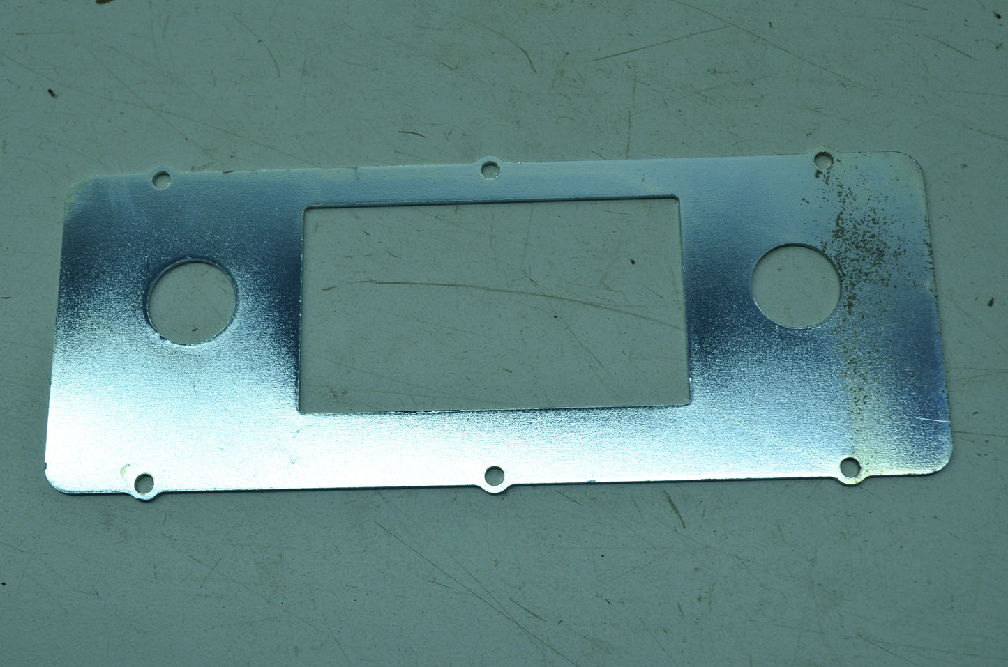 OEM Harley-Davidson 76242-86 Hood Mounting Bracket NOS
