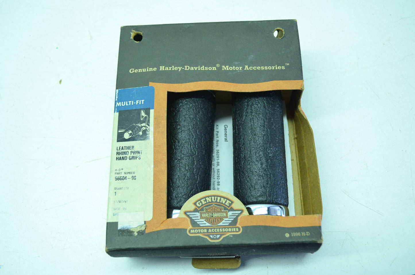 OEM Harley-Davidson 56604-98 Rhino Hide Grip Kit NOS