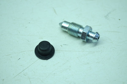 Harley-Davidson Dust Cover Bleeder Screw NOS
