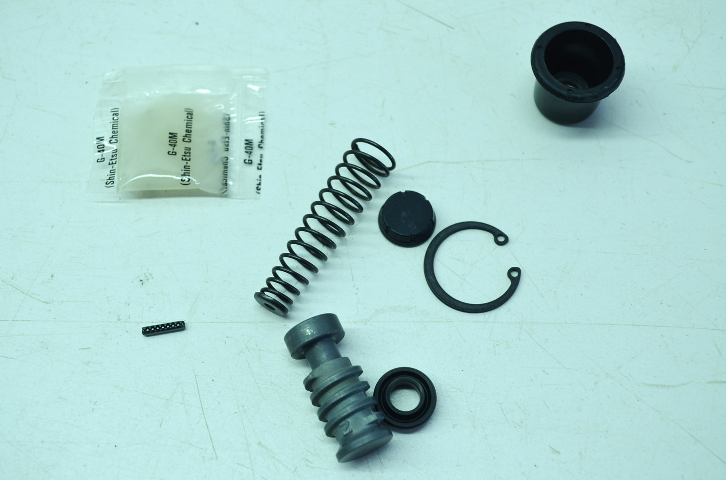 NEW OEM Harley-Davidson Master Cylinder Rebuild Kit 42810-04 NOS