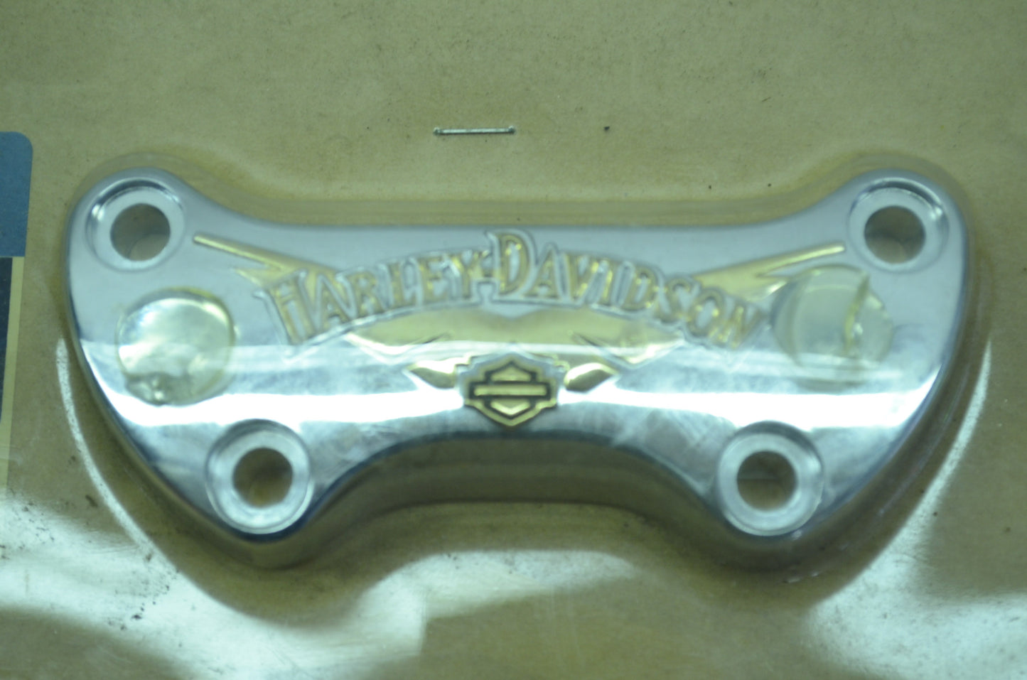 OEM Harley-Davidson 56179-97 Upper Clamp Handlebar "V-Wing" NOS