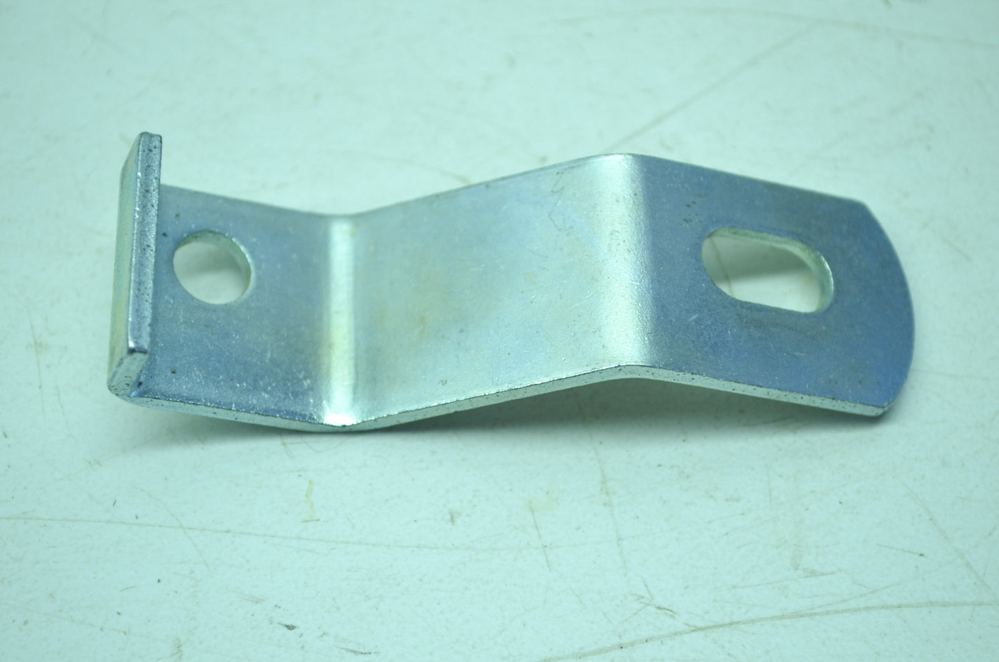 Harley-Davidson Lower Oil Pump Bracket NOS