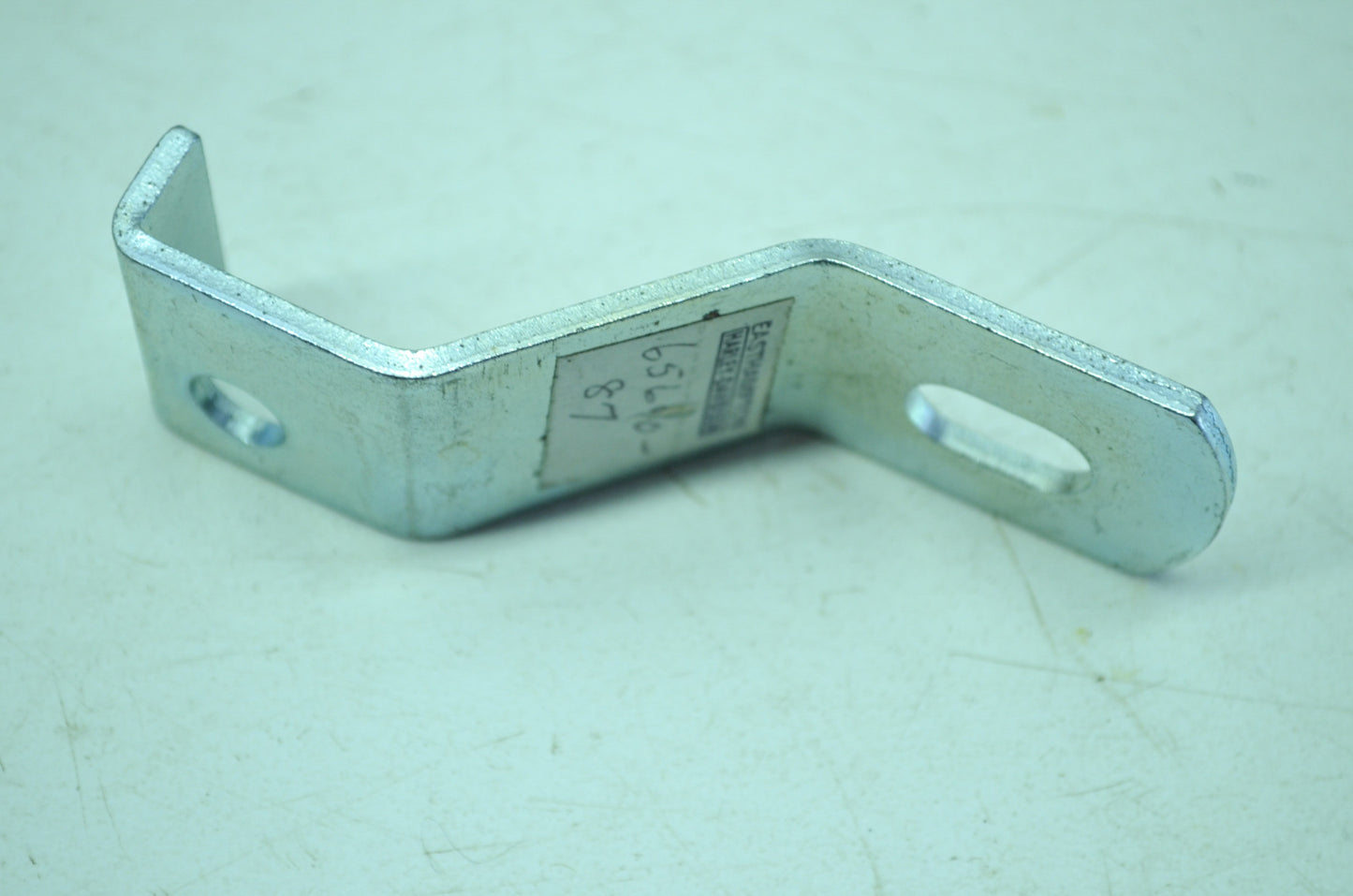 Harley-Davidson Lower Oil Pump Bracket NOS