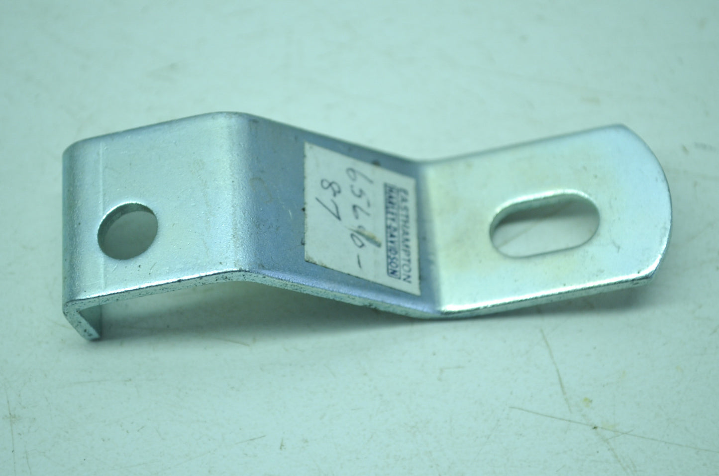 Harley-Davidson Lower Oil Pump Bracket NOS