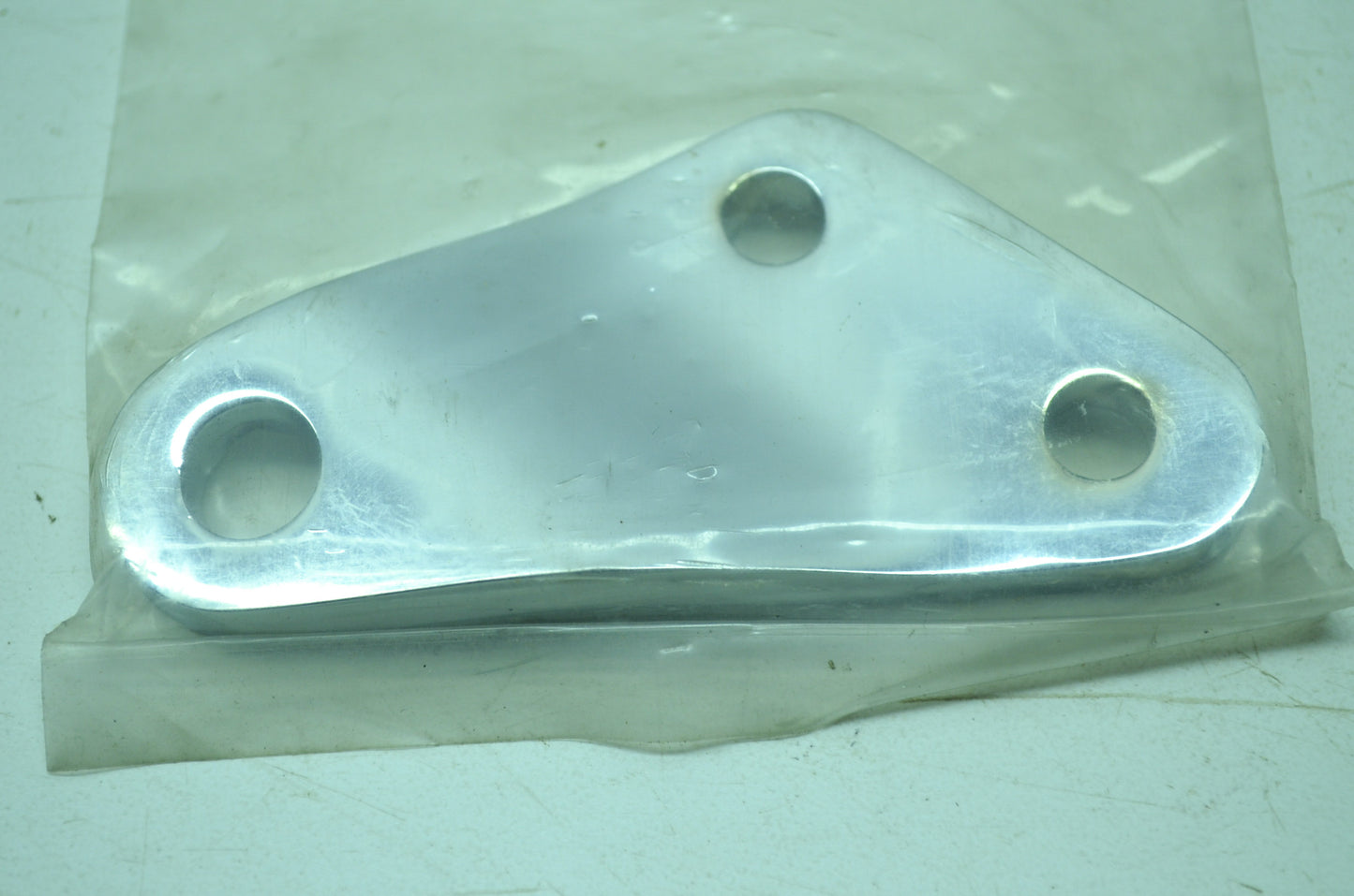 OEM Harley-Davidson 47117-77T Right Footrest Bracket NOS