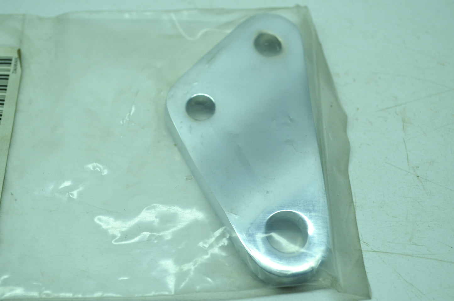 OEM Harley-Davidson 47117-77T Right Footrest Bracket NOS