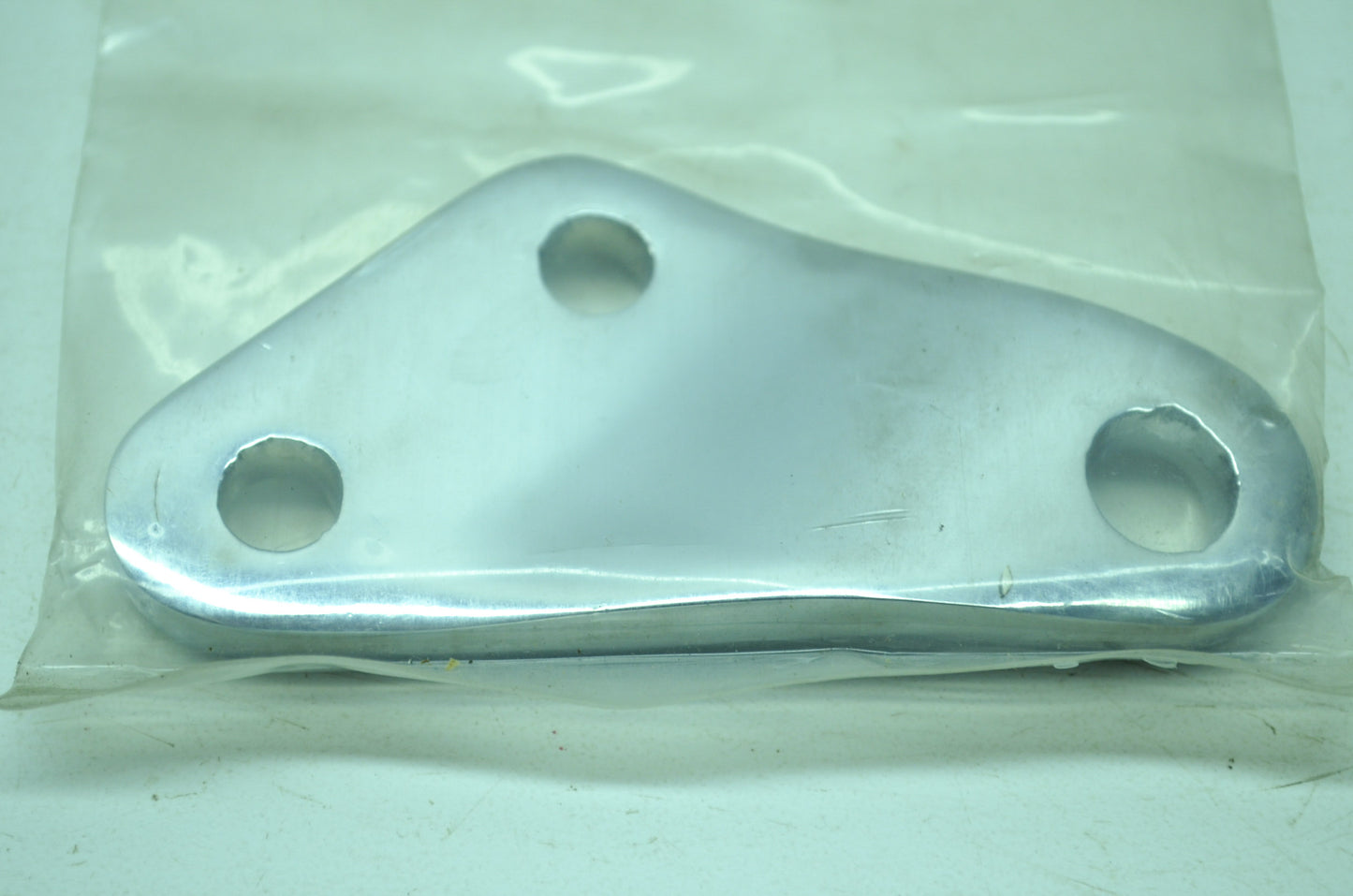 OEM Harley-Davidson 47116-77T Left Footrest Bracket NOS