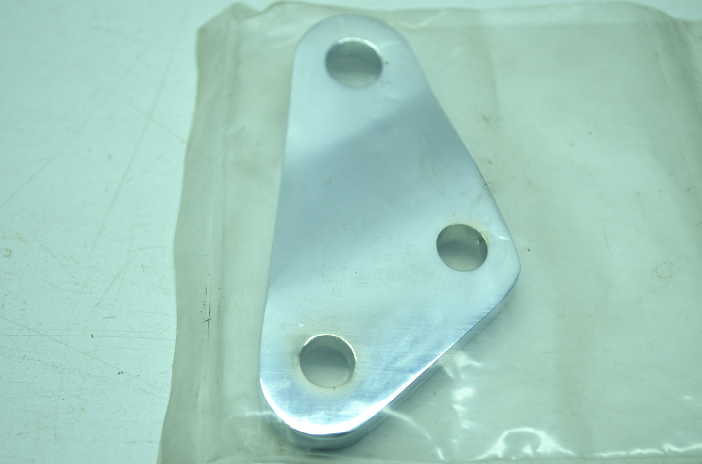 OEM Harley-Davidson 47116-77T Left Footrest Bracket NOS