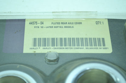 OEM Harley-Davidson 44575-04 Fluted Rear Axle Cover NOS