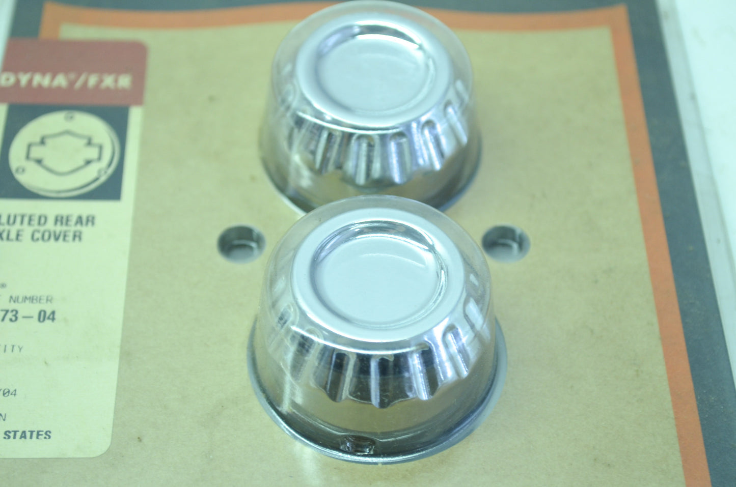 OEM Harley-Davidson 44573-04 Fluted Rear Axle Cover NOS