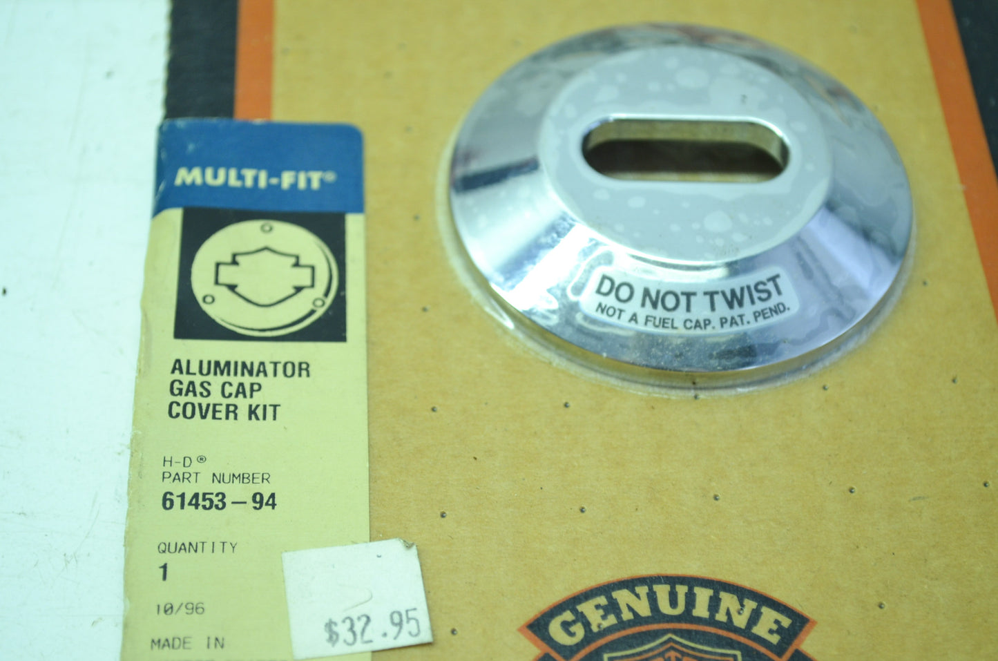 NEW OEM Harley-Davidson Aluminator Gas Cap Cover Road King 61453-94 NOS