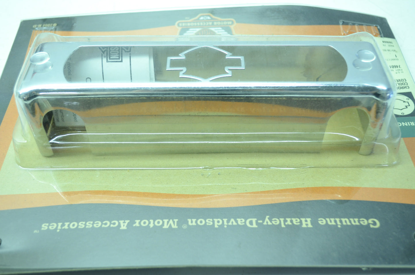 NEW OEM Harley-Davidson Oil Cooler Cover 74601-99 NOS
