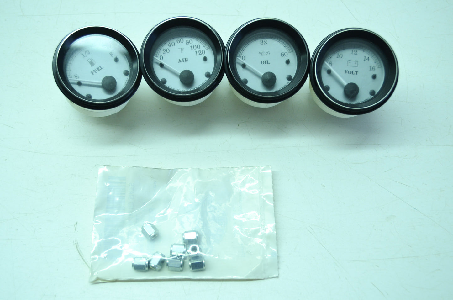 NEW OEM Harley Davidson Guage Kit Oil Air Battery Fuel 74458-00 NOS