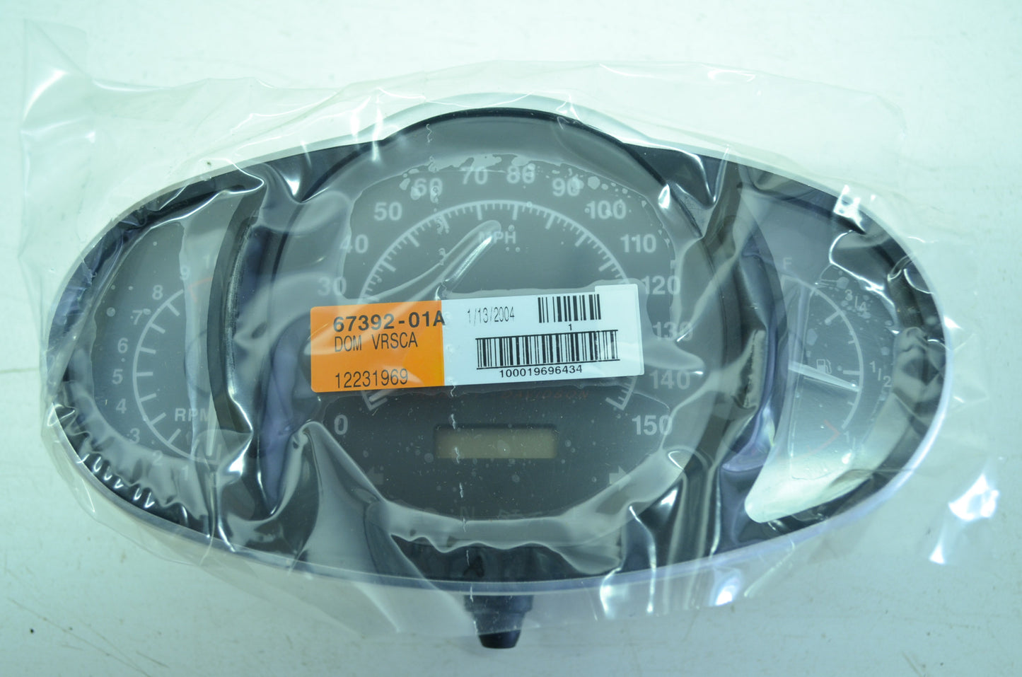 NEW OEM Harley Davidson Speedometer Tachometer MPH VROD VRSCA 67392-01A NOS