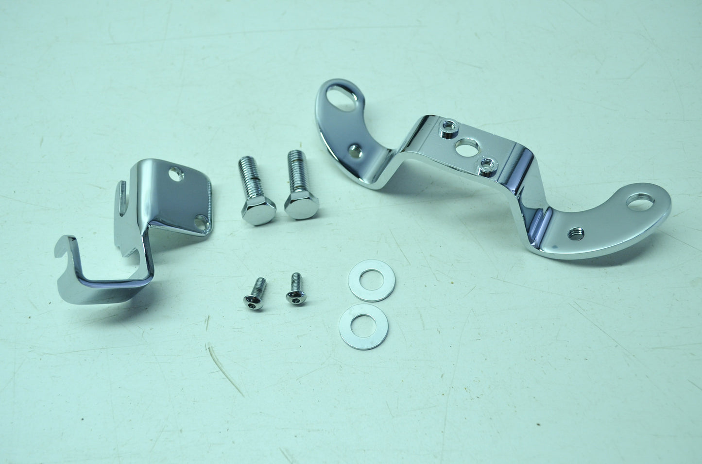 NEW OEM Harley-Davidson Horn Bracket 69066-04 NOS