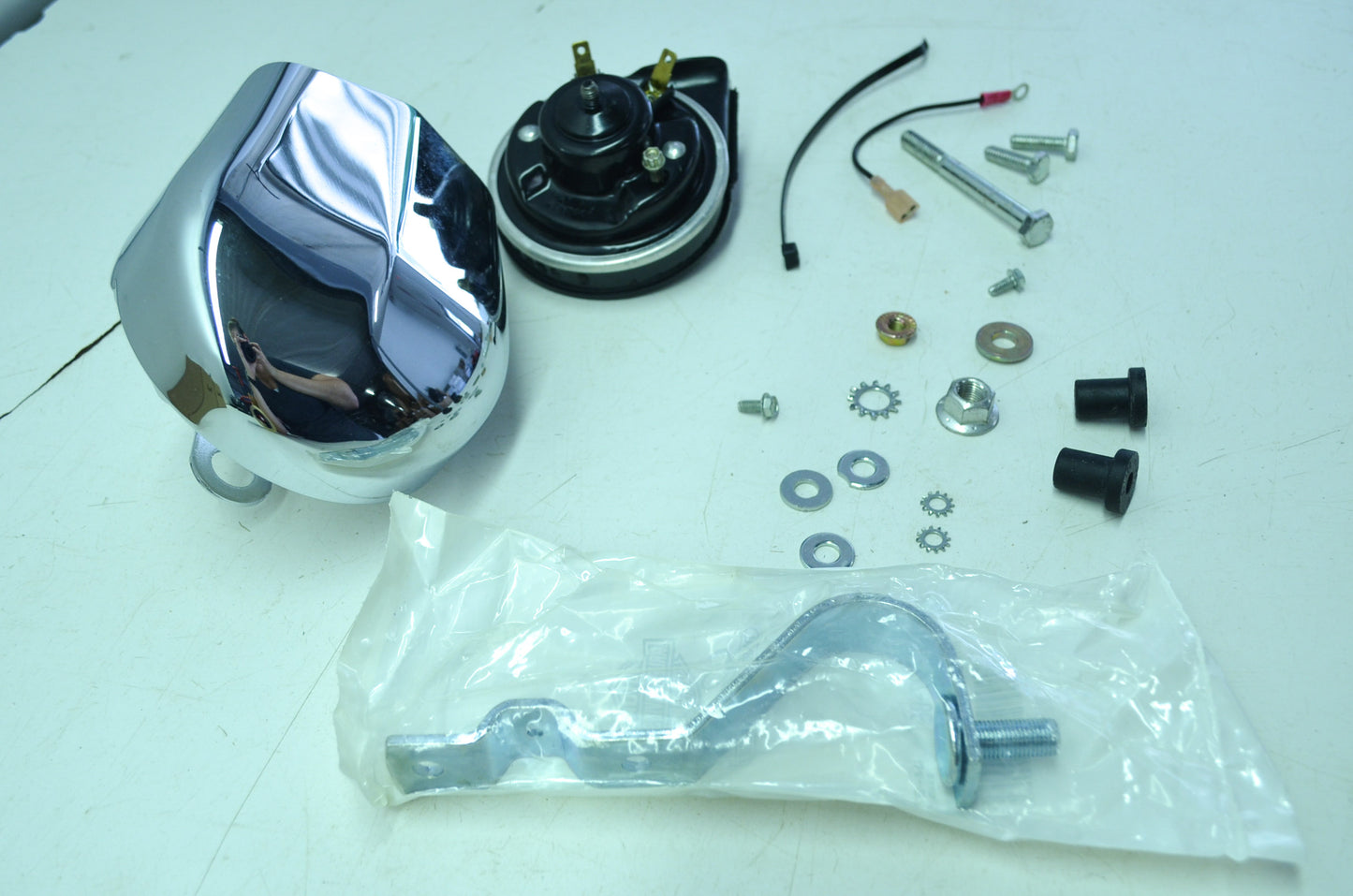 Horn Kit NOS