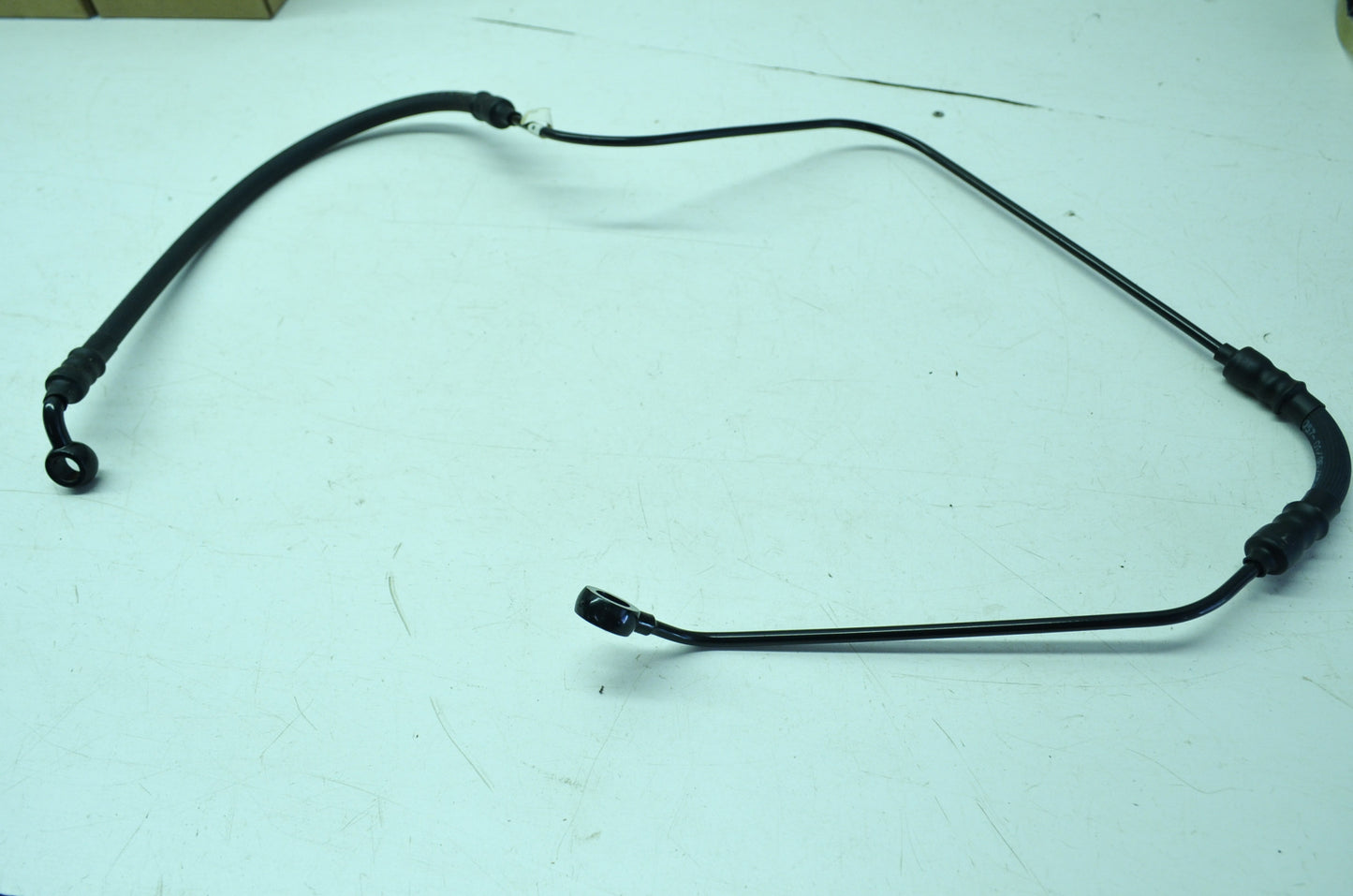 OEM Harley-Davidson 42305-00 Front Brake Line NOS