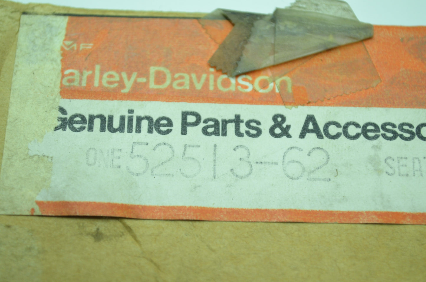 NEW OEM Harley Davidson Buddy Seat Fitting Bracket 52513-62 NOS