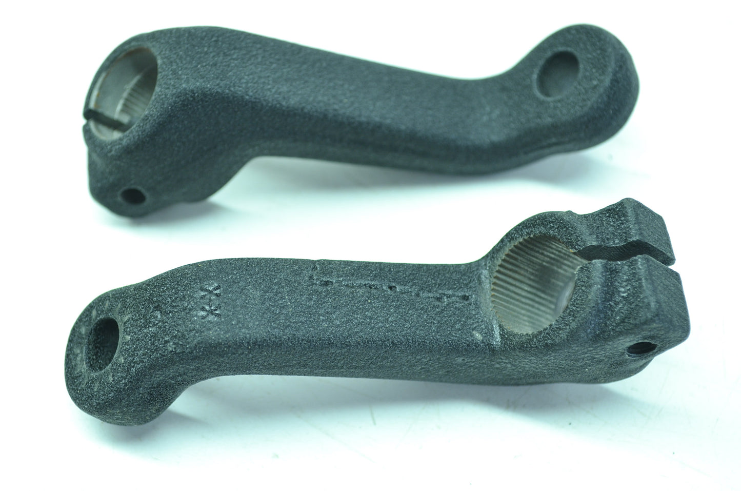 NEW OEM Harley-Davidson Adjustable Passager Foot Rest Kit 49139-84A NOS