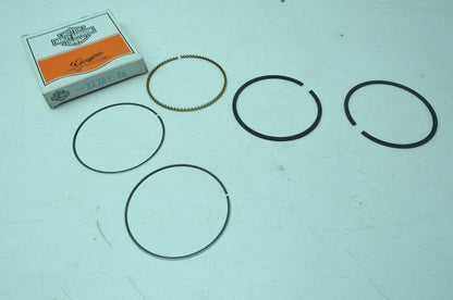 OEM Harley-Davidson 22267-86 Ring Set STD NOS