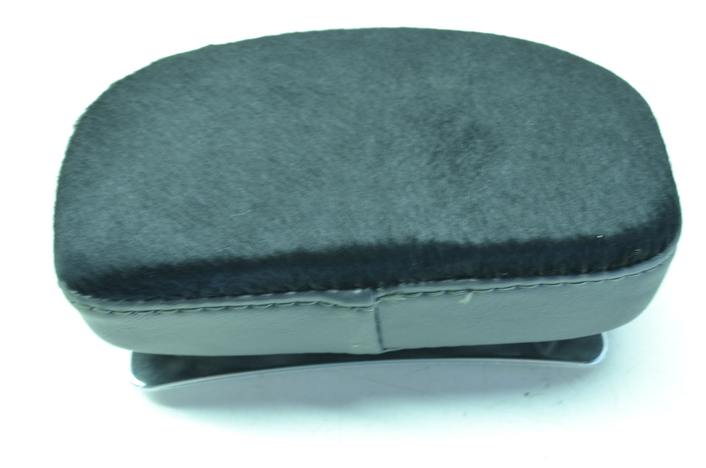 NEW OEM Harley Davidson Short Rail Backrest Pad FLSTN 52515-94 NOS