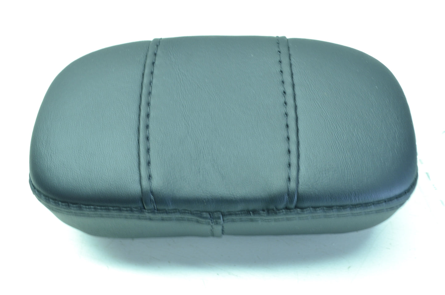 NEW OEM Harley Davidson Short Rail Backrest Pad 52992-98 NOS
