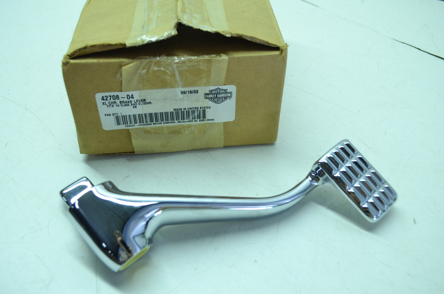 OEM Harley-Davidson 42708-04 Chrome Brake LEver NOS