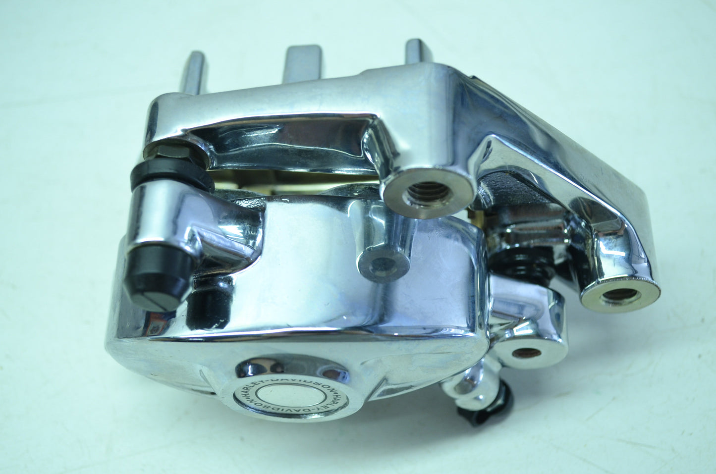 OEM Harley-Davidson 44545-04 Single Chrome Caliper Kit NOS