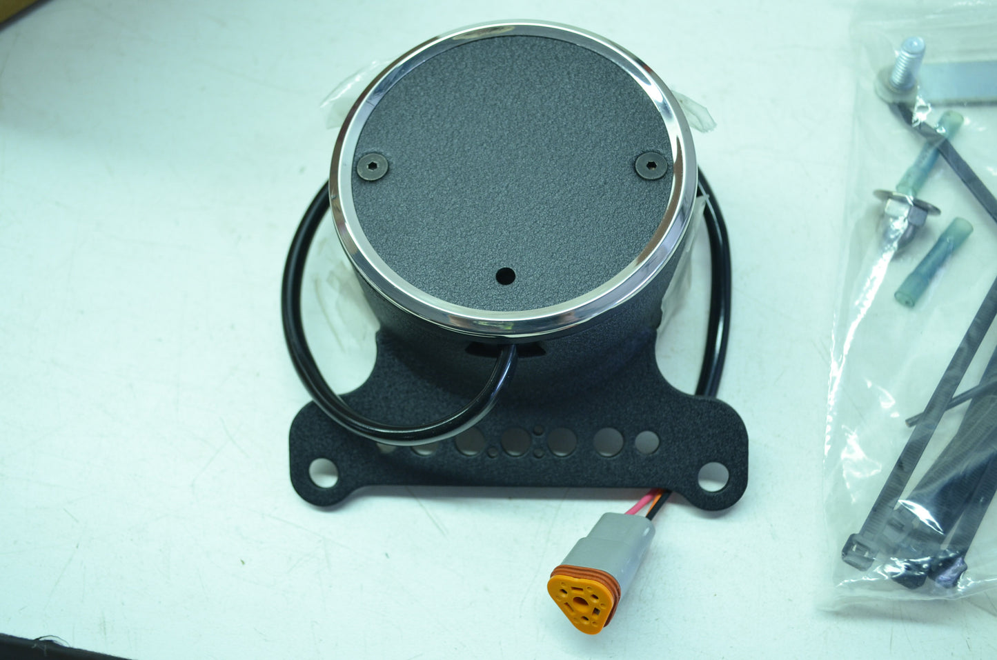 OEM Harley-Davidson 67147-96 Tachometer Kit NOS