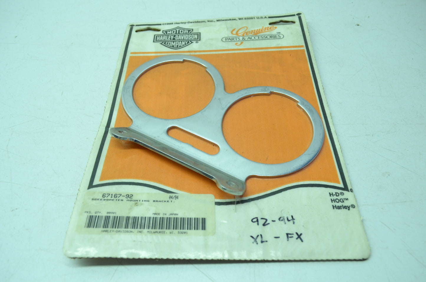 NEW OEM Harley Davidson Speedometer Tach Mounting Bracket 67167-92 NOS