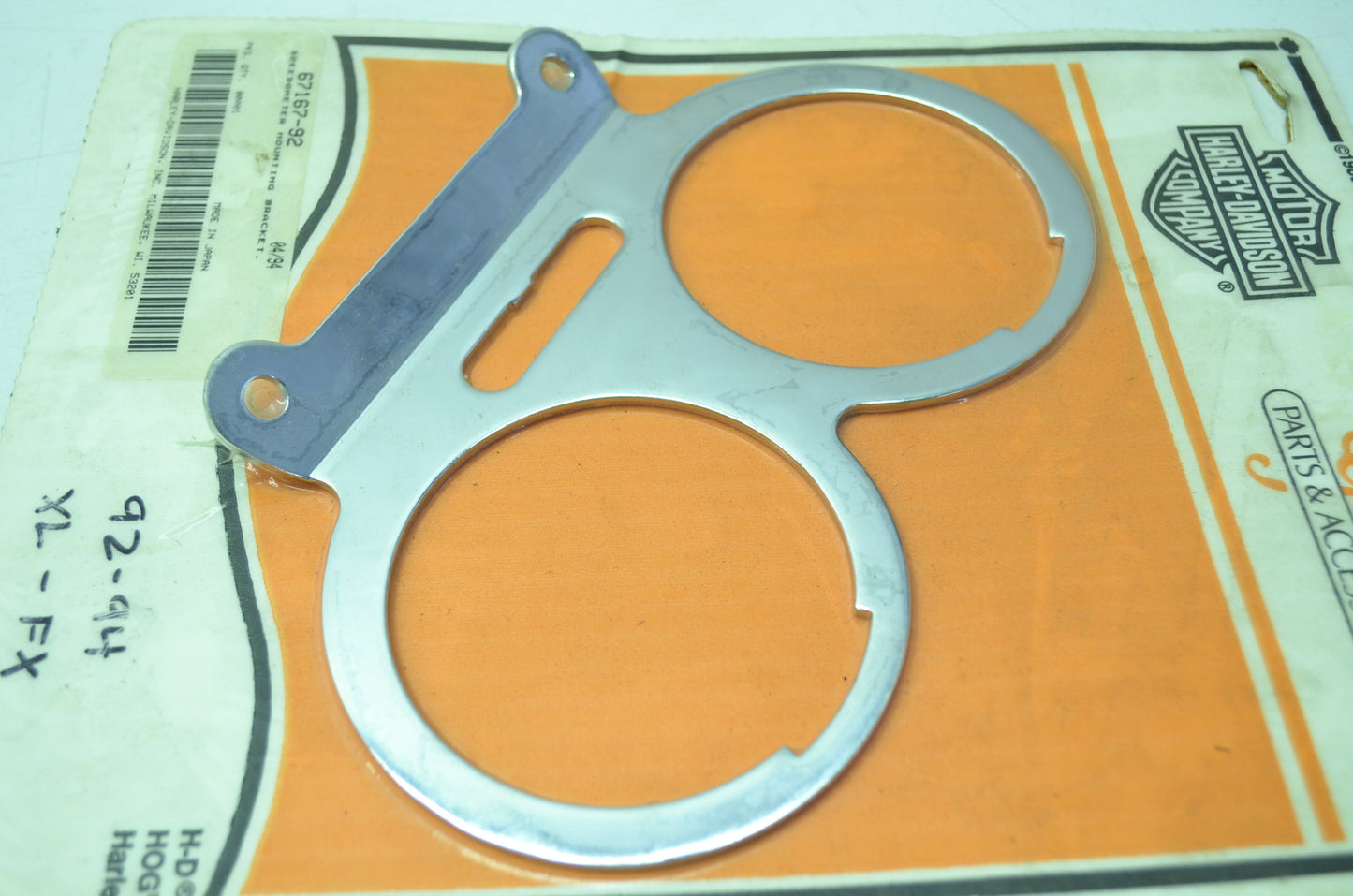 NEW OEM Harley Davidson Speedometer Tach Mounting Bracket 67167-92 NOS