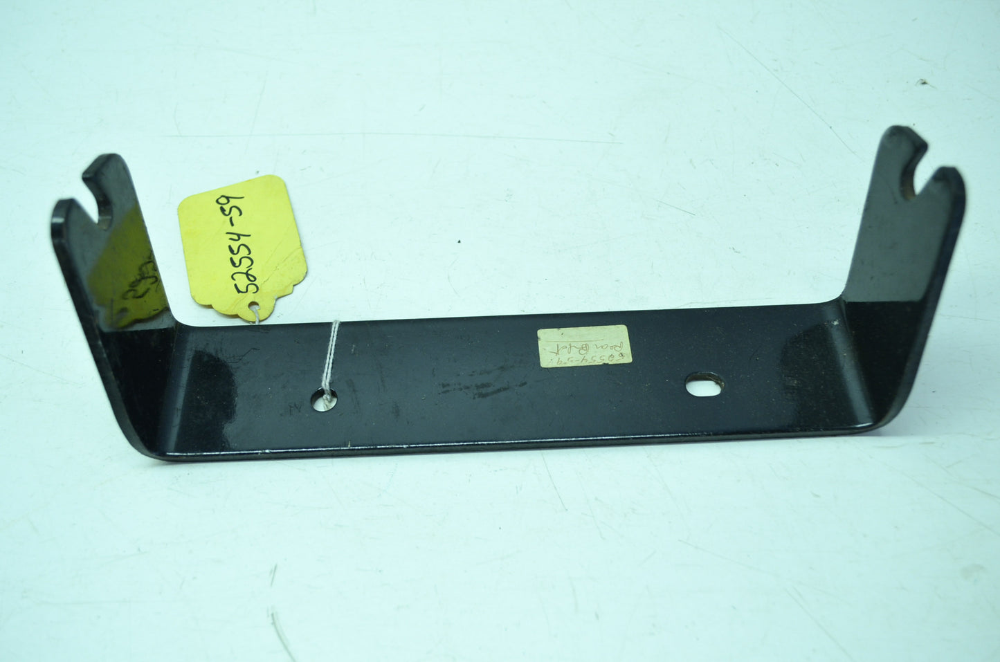NEW OEM Harley Davidson Rear Lower Seat Bracket 52554-59 NOS