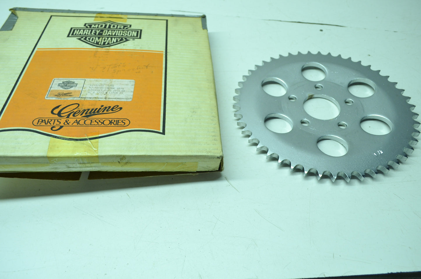 NEW OEM Harley Davidson Rear Wheel Sprocket 47T 41480-79 NOS