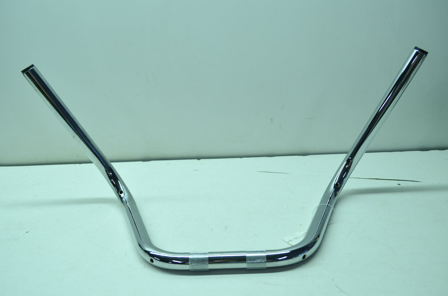 OEM Harley-Davidson 56086-81T Chrome Handlebar NOS