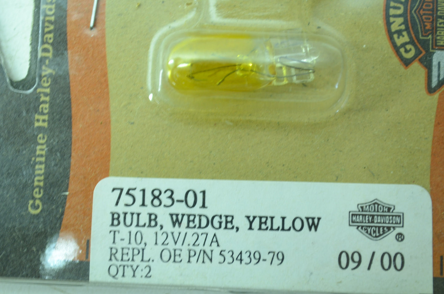 OEM Harley-Davidson 75183-01 Bulb Type T-3 1/4 #194 Yellow NOS