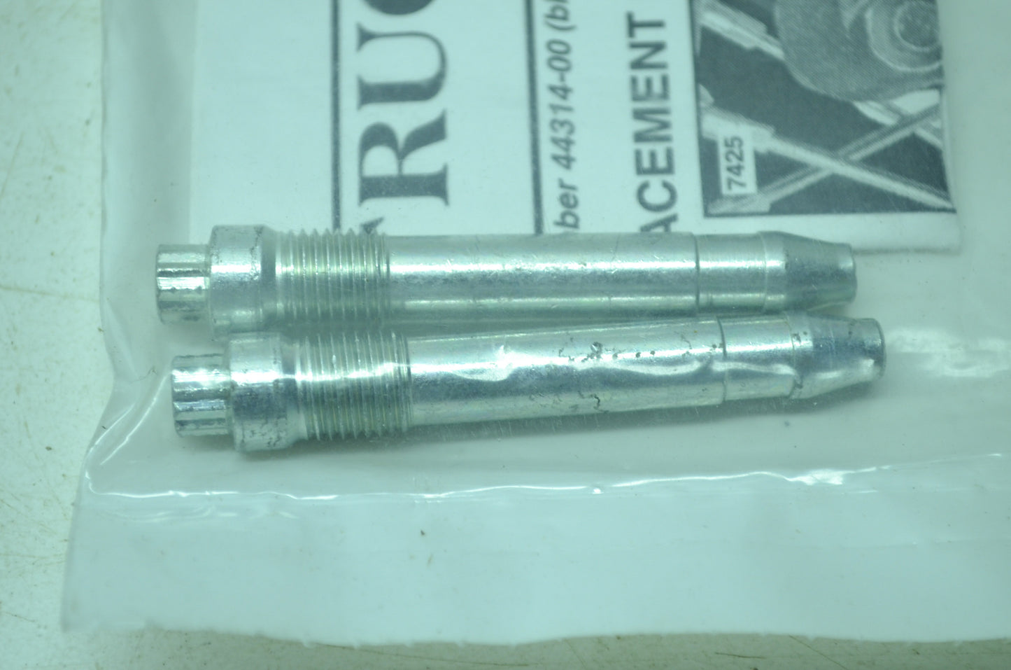 OEM Harley-Davidson 44324-02 Chrome Pad Pin Kit NOS