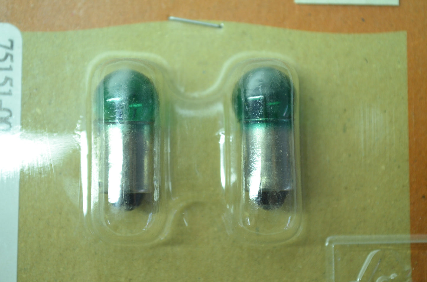 OEM Harley-Davidson 75151-00 Green Trade Bulb #53 NOS