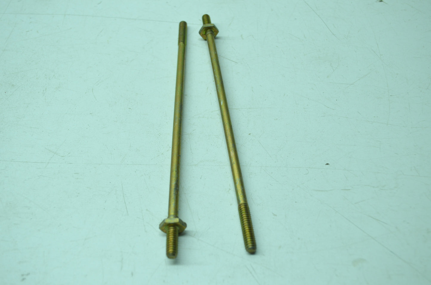 OEM Harley-Davidson 31535-66 Bolt Qty 2 NOS