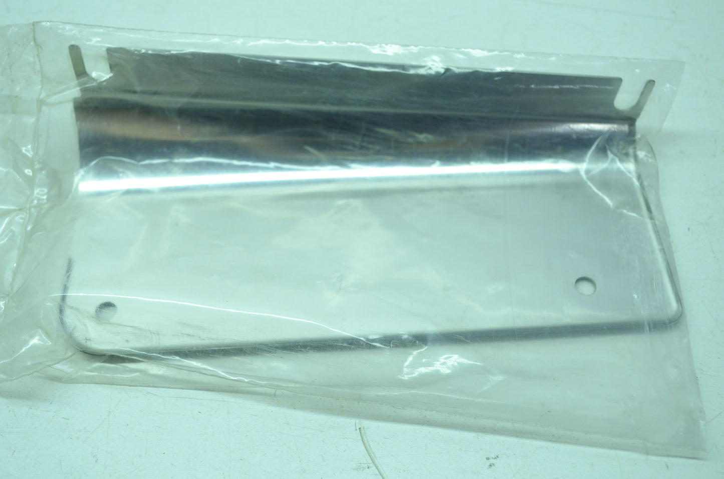 OEM Harley-Davidson 67820-86 Right Rear Triple Clamp Cover NOS