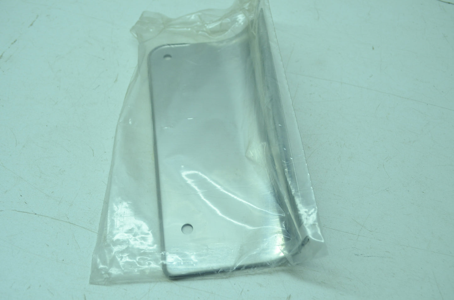 OEM Harley-Davidson 67820-86 Right Rear Triple Clamp Cover NOS