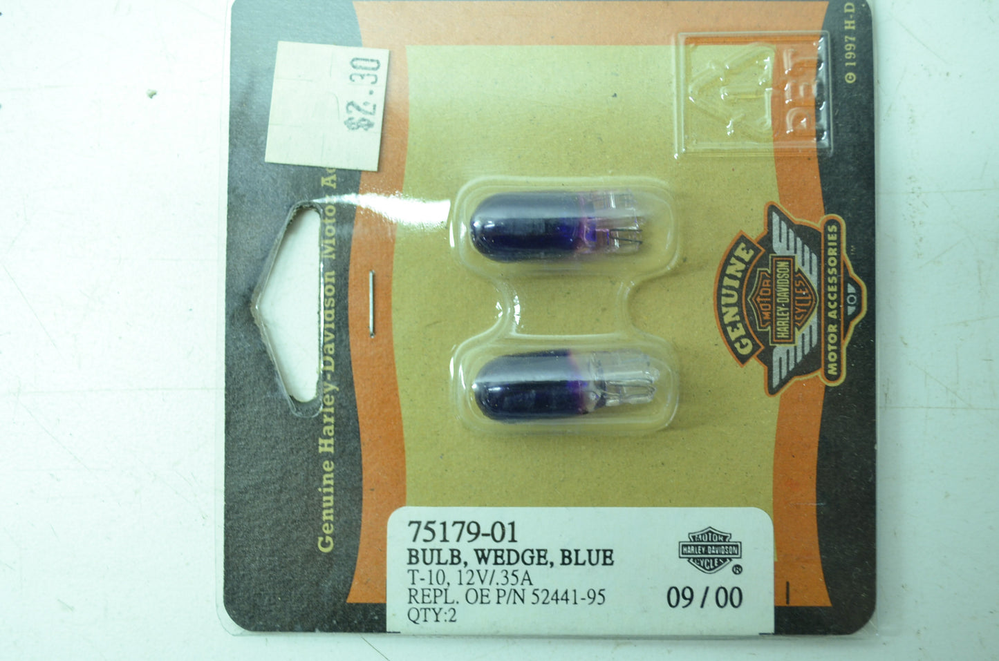 OEM Harley-Davidson 75179-01 Bulb Type T-3 1/4 #168 Blue NOS