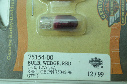OEM Harley-Davidson 75154-00 Bulb Type T-3 1/4 #158 Red NOS