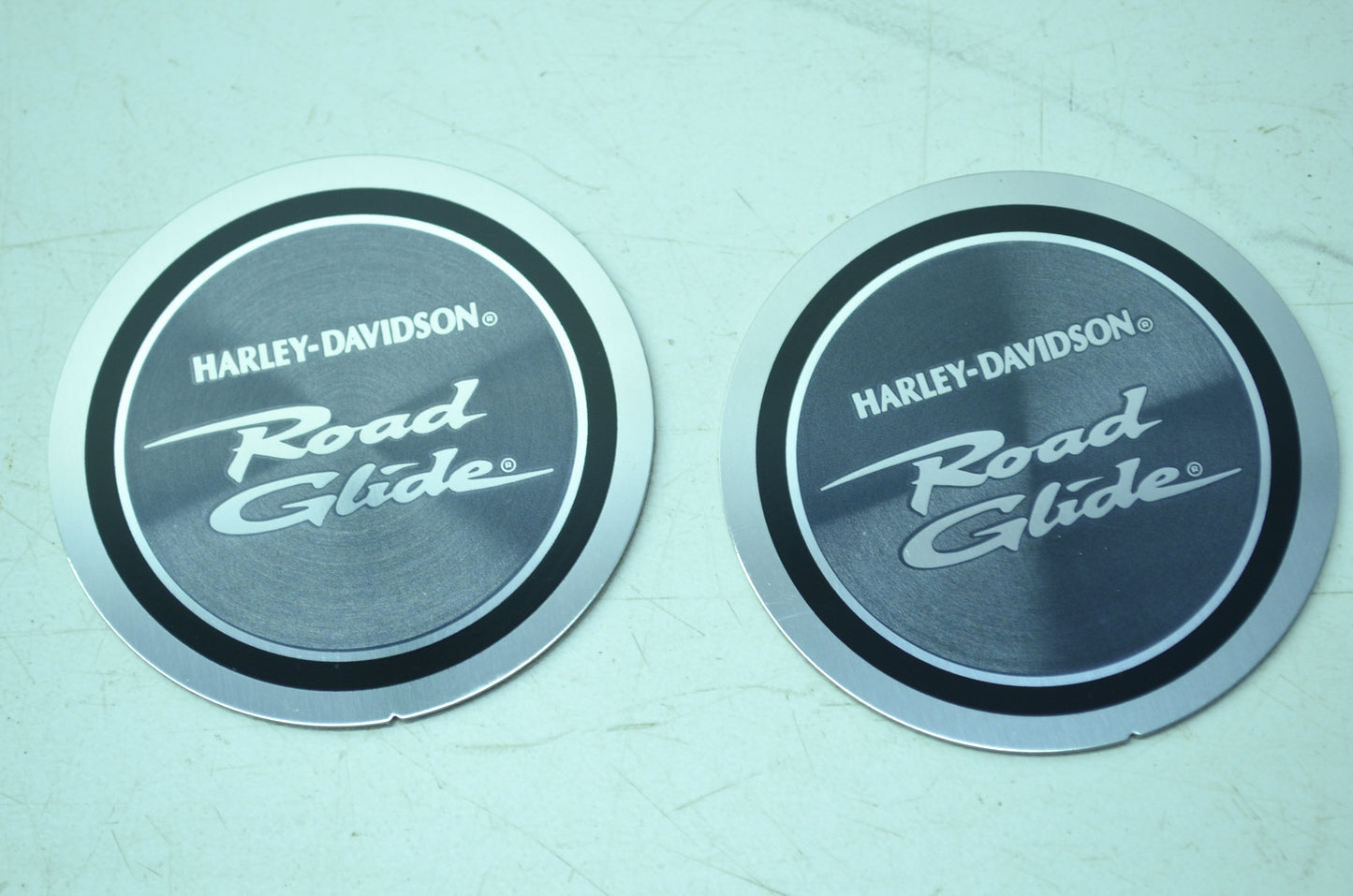 NEW OEM Harley Davidson Road Glide Medallion Kit 42237-00 NOS