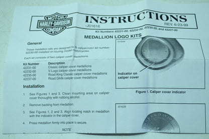 NEW OEM Harley Davidson Road Glide Medallion Kit 42237-00 NOS