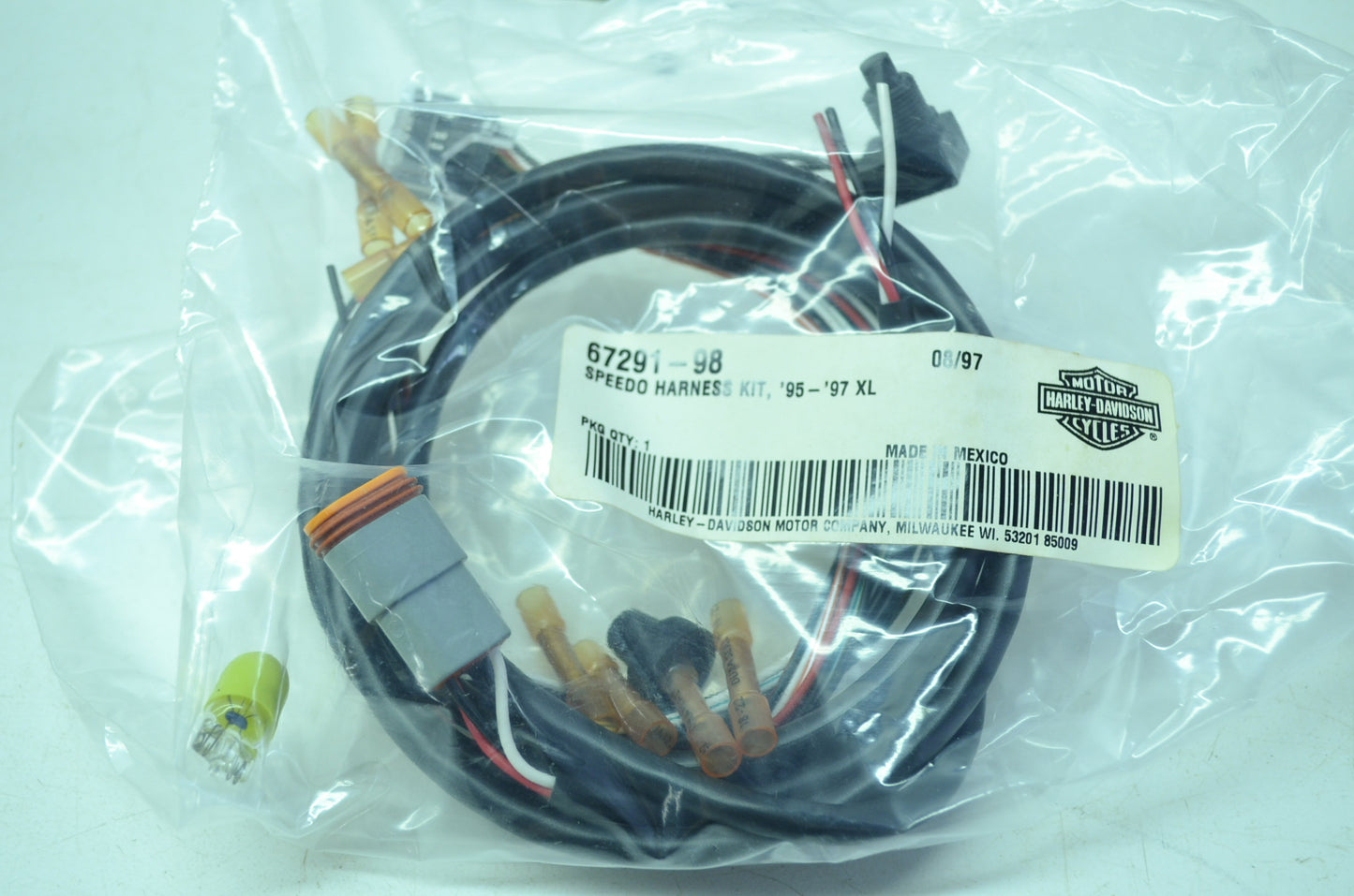 NEW OEM Harley Davidson Speedometer Kit 67037-96B NOS