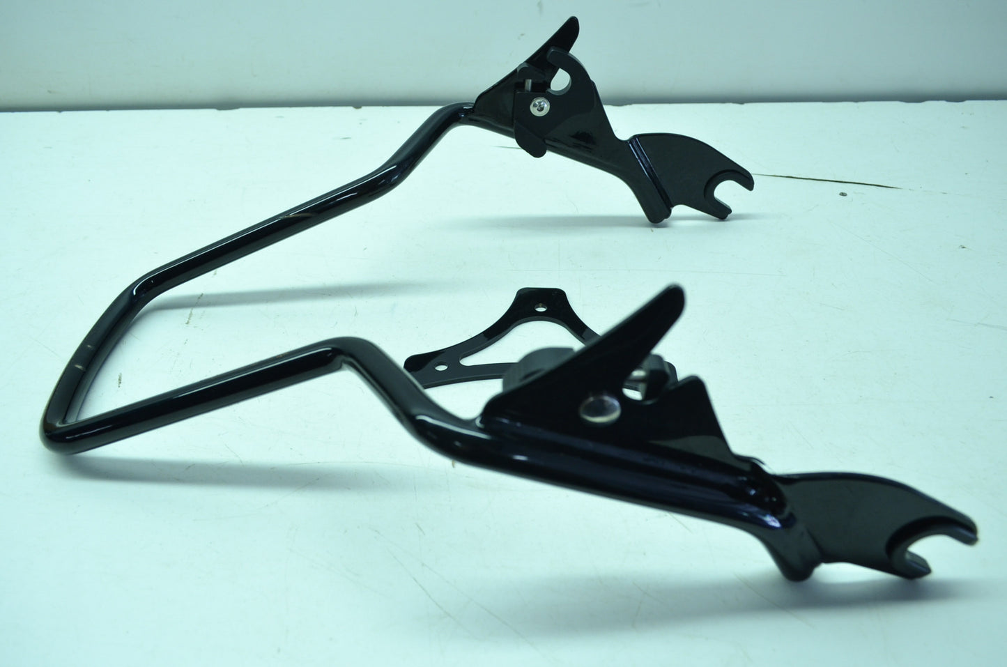 Standard Upright Sissy Bar Kit FLHR FLHX FLTR NOS