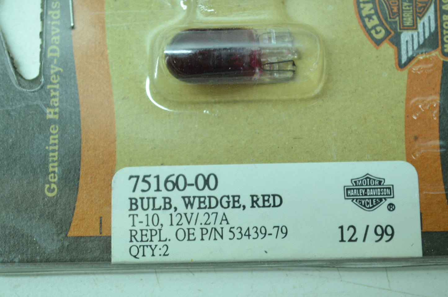 OEM Harley-Davidson 75160-00 Bulb Type T-3 1/4 #194 Red NOS