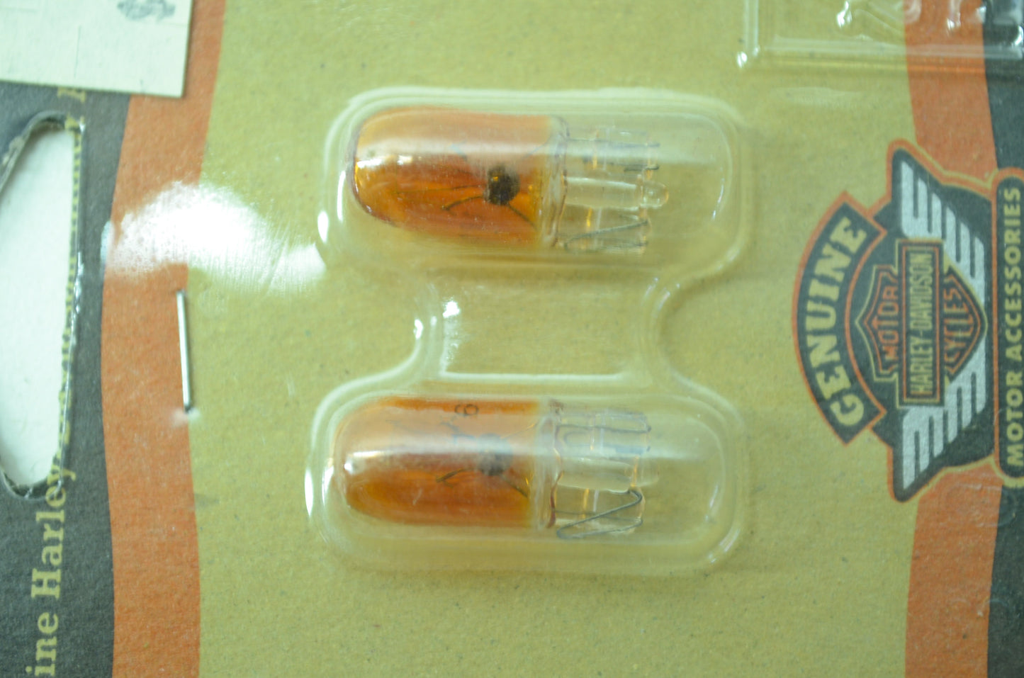 OEM Harley-Davidson 75187-01 Bulb Type T-3 1/4 #161 Amber NOS