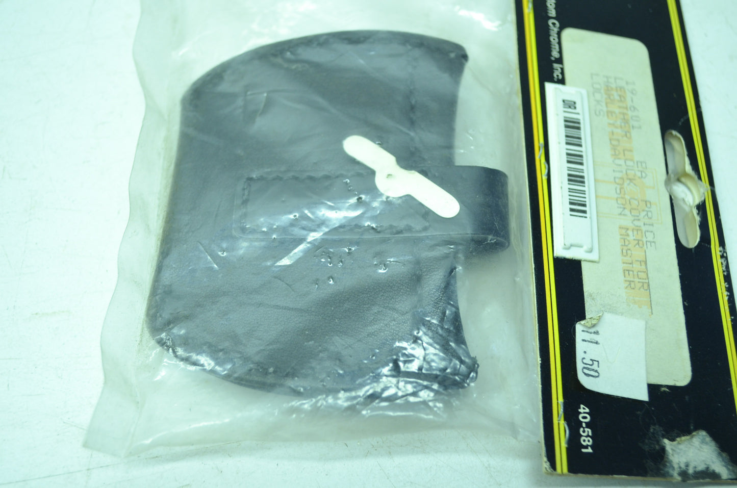 NEW OEM Custom Chrome Leather Lock Cover Harley Davidson 19-601 NOS
