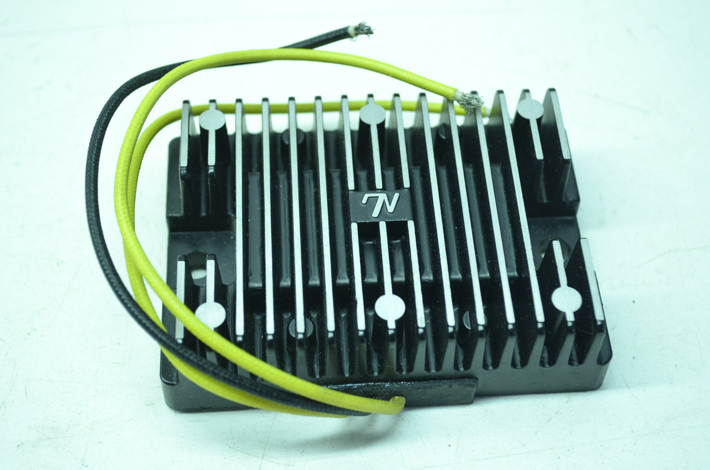 NEW OEM Dixie Distributing Solid State Rectifier & Regulator 74510-75A NOS